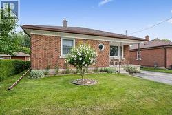 133 EMMA STREET  Guelph (General Hospital), ON N1E 1V2