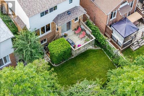 38 Furrows End, Brampton, ON - Outdoor