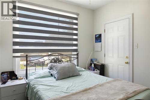 372 Lincoln Road Unit# 2, Windsor, ON - Indoor Photo Showing Bedroom
