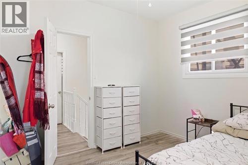 372 Lincoln Road Unit# 2, Windsor, ON - Indoor Photo Showing Bedroom