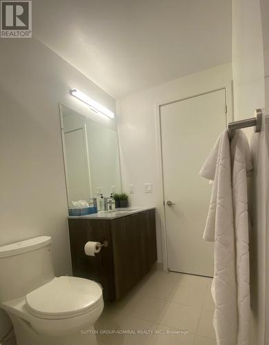 208 - 15 Queens Quay E, Toronto, ON - Indoor Photo Showing Bathroom