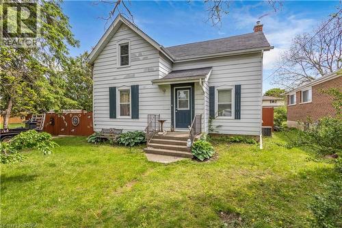 35 JAMES Avenue  Brantford, ON N3S 6Y2