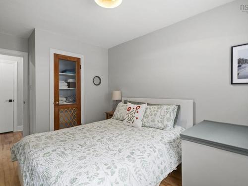 99 Thistle Street, Dartmouth, NS - Indoor Photo Showing Bedroom