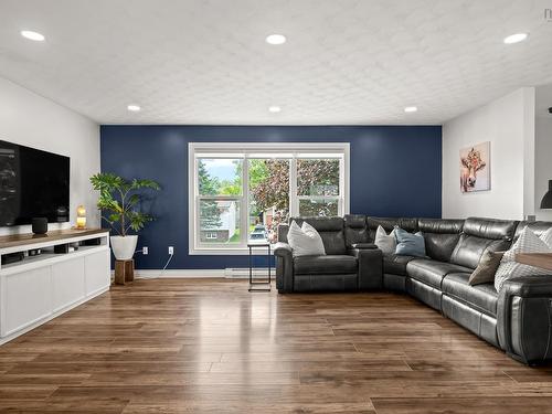 22 Sunnyvale Crescent, Lower Sackville, NS - Indoor Photo Showing Living Room