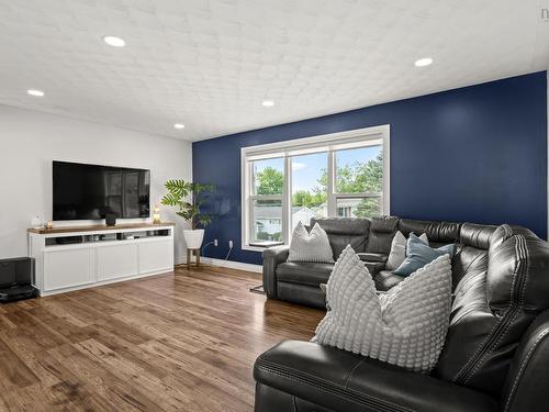 22 Sunnyvale Crescent, Lower Sackville, NS - Indoor Photo Showing Living Room