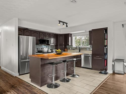 22 Sunnyvale Crescent, Lower Sackville, NS - Indoor Photo Showing Kitchen
