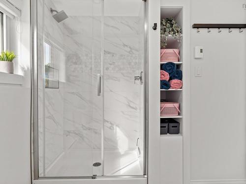 22 Sunnyvale Crescent, Lower Sackville, NS - Indoor Photo Showing Bathroom
