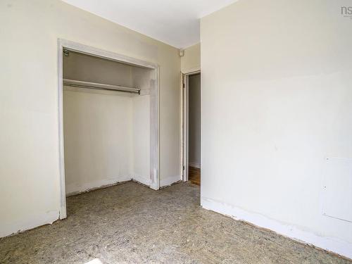 60 Thornhill Drive, Spryfield, NS - Indoor Photo Showing Other Room