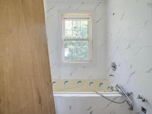 60 Thornhill Drive, Spryfield, NS - Indoor Photo Showing Laundry Room