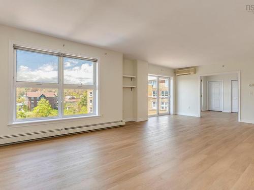 802 99 Waterfront Drive, Bedford, NS - Indoor Photo Showing Living Room