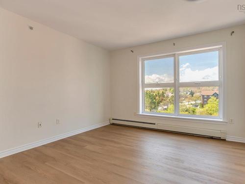 802 99 Waterfront Drive, Bedford, NS - Indoor Photo Showing Other Room