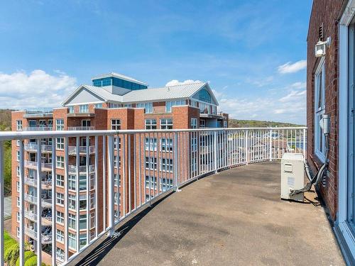 802 99 Waterfront Drive, Bedford, NS - Outdoor