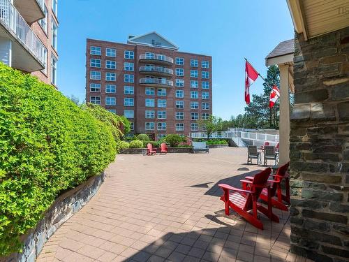 802 99 Waterfront Drive, Bedford, NS - Outdoor
