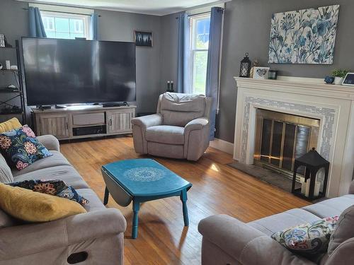 58 William Street, Yarmouth, NS - Indoor Photo Showing Living Room With Fireplace