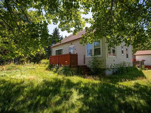 6 Harris Road, Dartmouth, NS - Outdoor