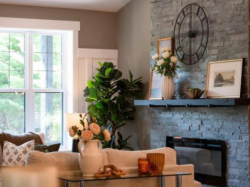 33 Rockcliffe Drive, Enfield, NS - Indoor Photo Showing Living Room With Fireplace