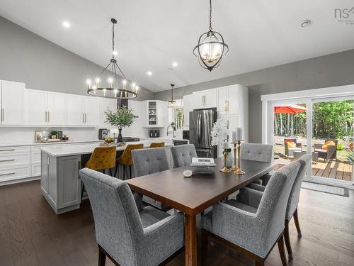 33 Rockcliffe Drive, Enfield, NS - Indoor Photo Showing Dining Room