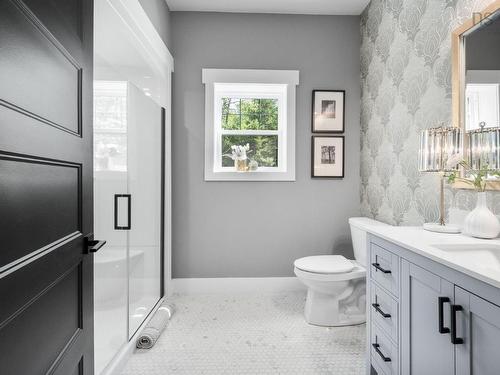33 Rockcliffe Drive, Enfield, NS - Indoor Photo Showing Bathroom
