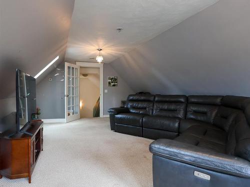 223 366 Highway, Tyndal Road, NS - Indoor Photo Showing Living Room