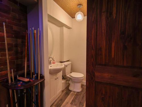 223 366 Highway, Tyndal Road, NS - Indoor Photo Showing Bathroom