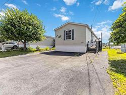 109 Sherbrooke Avenue Bridgewater, NS B4V 4E9