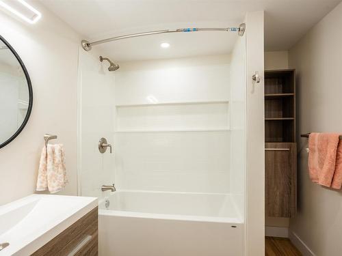 6 Spring Lane, Charlottetown, PE - Indoor Photo Showing Bathroom