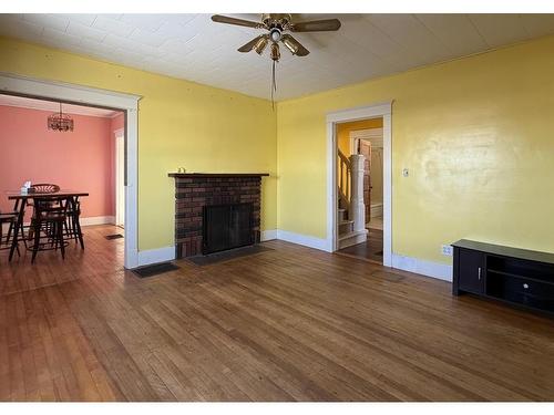 177 East Drive, Summerside, PE - Indoor Photo Showing Living Room With Fireplace