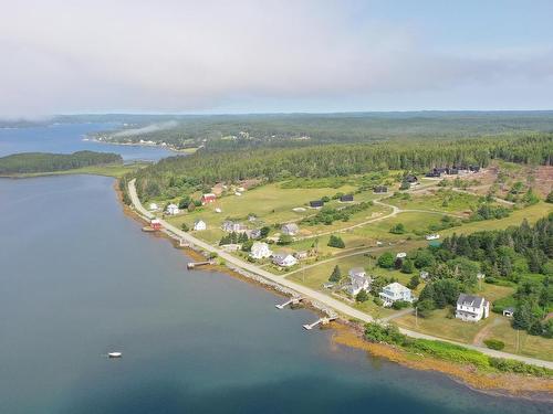 2 Highway 332, Riverport, NS 