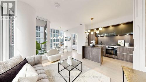 1314 - 35 Mercer Street, Toronto, ON - Indoor Photo Showing Living Room