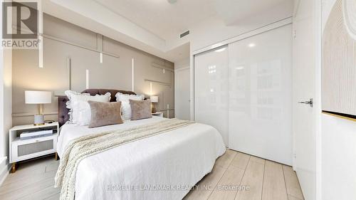 1314 - 35 Mercer Street, Toronto, ON - Indoor Photo Showing Bedroom