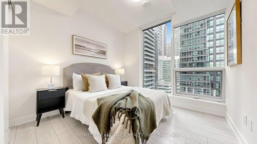 1314 - 35 Mercer Street, Toronto, ON - Indoor Photo Showing Bedroom