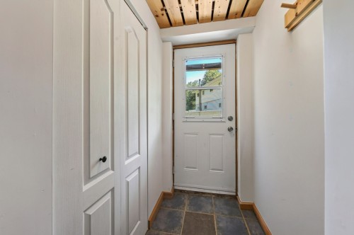 Entrée extérieure - 1680 Rue Bert, Prévost, QC - Indoor Photo Showing Other Room