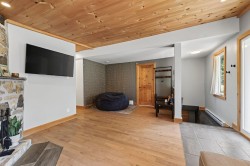 Salon - 
