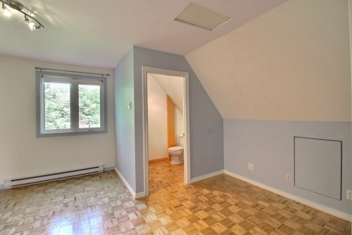 Chambre à coucher - 550 Rue Gilbert, Saint-Denis-De-Brompton, QC - Indoor Photo Showing Other Room