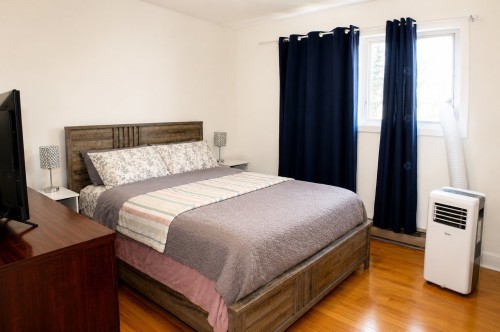 Chambre à coucher - 677 43E Avenue, Montréal (Lasalle), QC - Indoor Photo Showing Bedroom