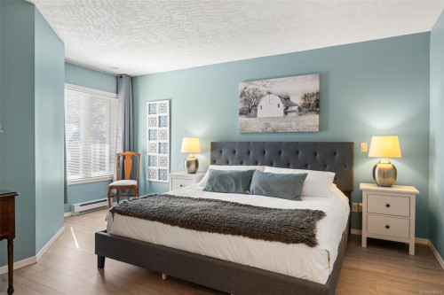 #310-9650 First St, Sidney, BC - Indoor Photo Showing Bedroom