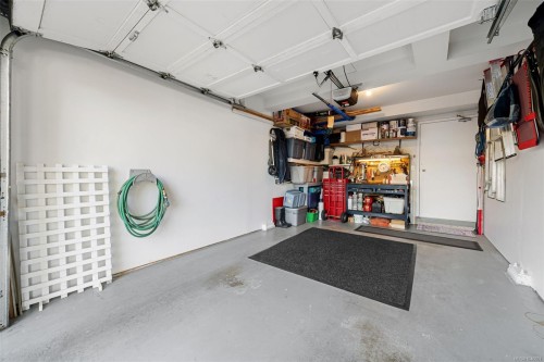 #310-9650 First St, Sidney, BC - Indoor Photo Showing Garage