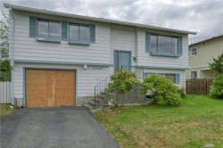 2079 Camosun Cres Port Mcneill, BC V0N 2R0