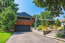 794 FALCON BOULEVARD Burlington, ON L7T 3B3