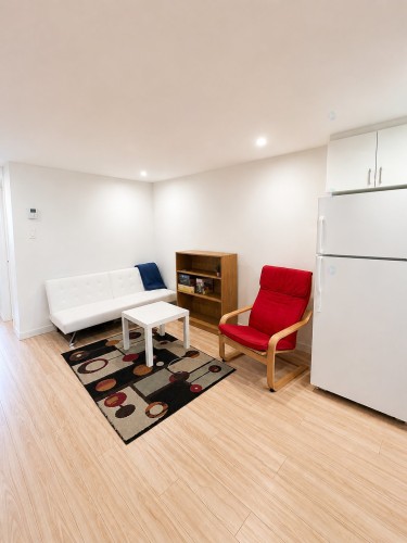 Salle familiale - B-2041 Rue Bercy, Montréal (Ville-Marie), QC - Indoor