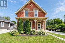 627 SAINT MARIE STREET Collingwood, ON L9Y 3L4