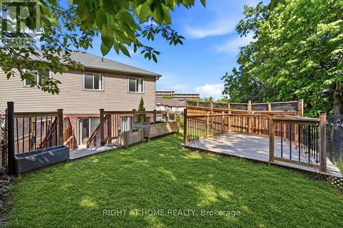 32 Rolling Lane, Hamilton, ON - Outdoor With Deck Patio Veranda