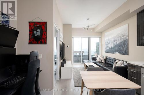 Living Room - 6104 - 30 Shore Breeze Drive, Toronto, ON - Indoor