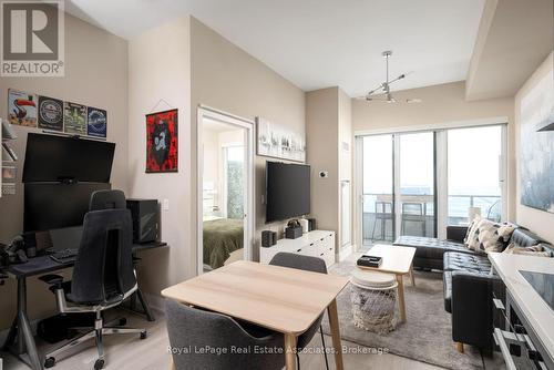 Living Room - 6104 - 30 Shore Breeze Drive, Toronto, ON - Indoor