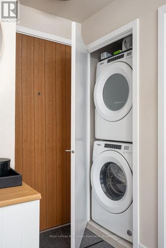 Laundry - 6104 - 30 Shore Breeze Drive, Toronto, ON - Indoor Photo Showing Laundry Room