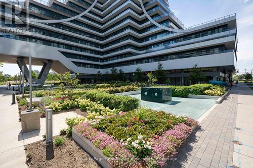 Garden - 6104 - 30 Shore Breeze Drive, Toronto, ON - Outdoor