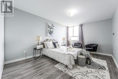 1208 - 1 Massey Square, Toronto, ON - Indoor Photo Showing Bedroom