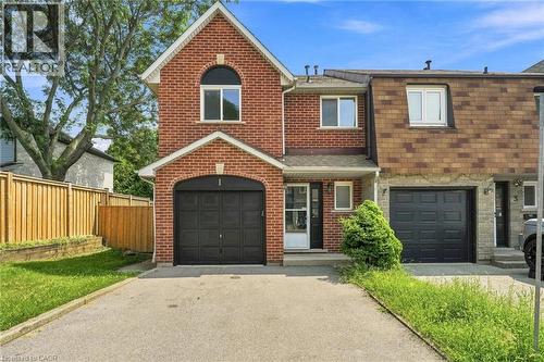 1 Perthshire Court, Hamilton, ON - Outdoor