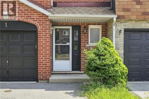 1 Perthshire Court, Hamilton, ON - Outdoor With Exterior
