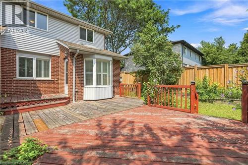 1 Perthshire Court, Hamilton, ON - Outdoor